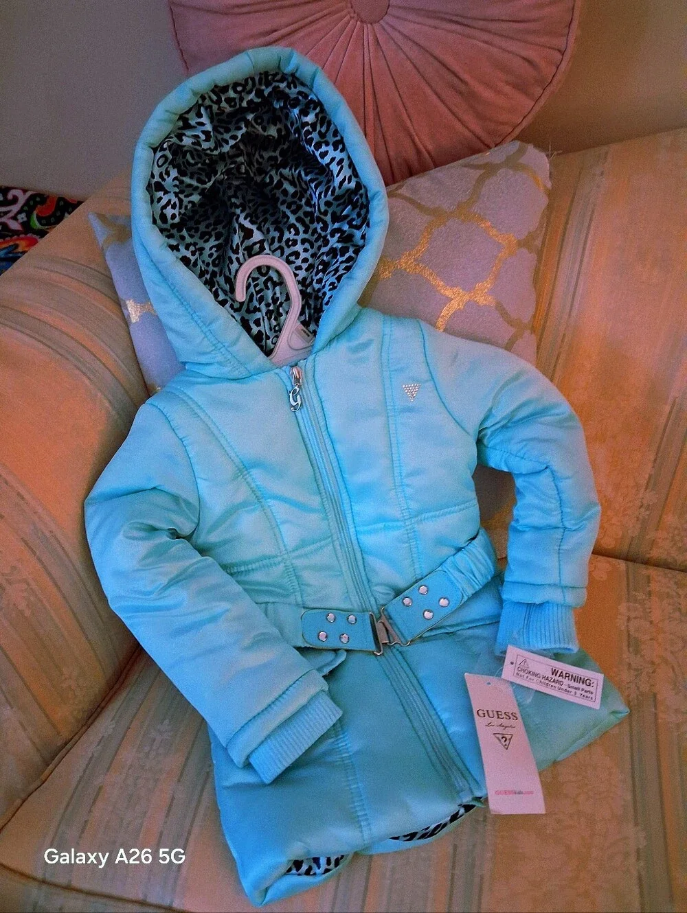 NWT Guess Los Angeles Evelyn Matte Hooded Puffer Mint Green Jacker Size 4T